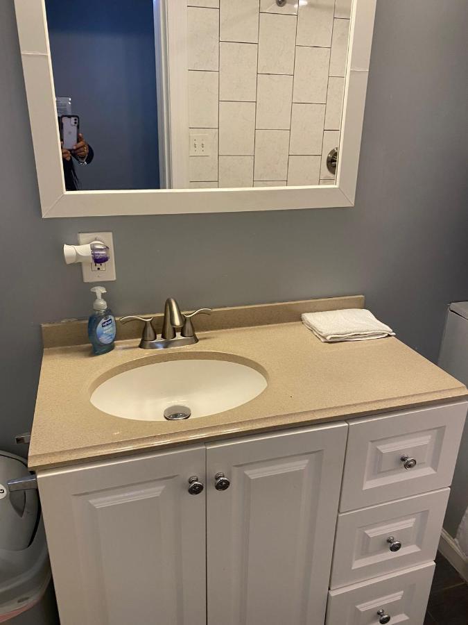 Clover 2900 - Apartment And Rooms With Private Bathroom Near Washington Ave South Philly Filadelfie Exteriér fotografie