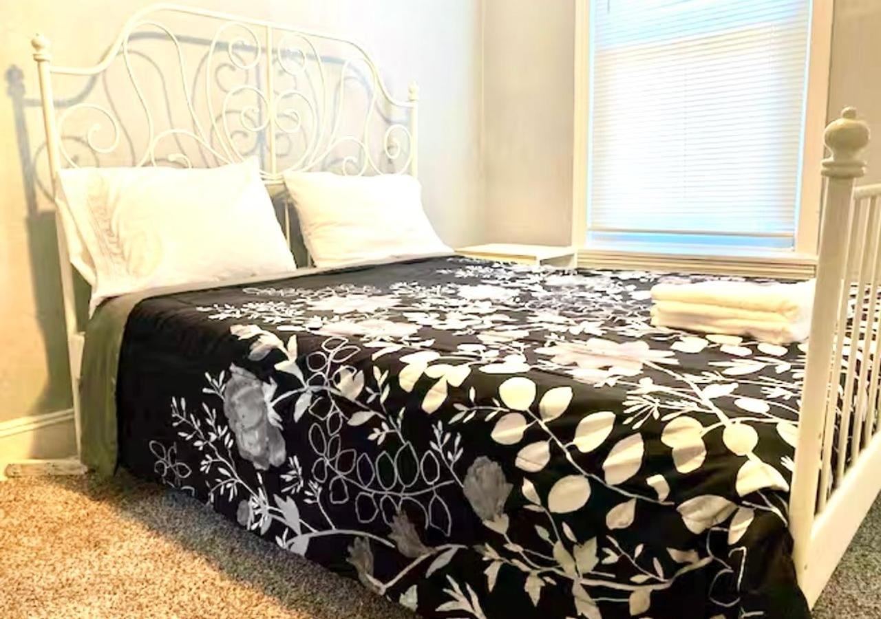 Clover 2900 - Apartment And Rooms With Private Bathroom Near Washington Ave South Philly Filadelfie Exteriér fotografie
