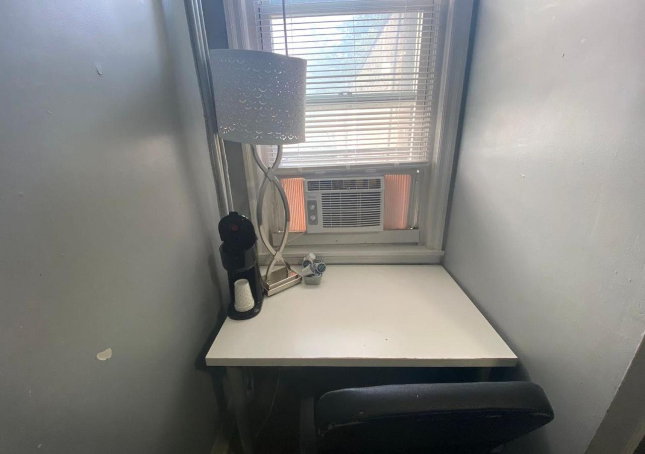 Clover 2900 - Apartment And Rooms With Private Bathroom Near Washington Ave South Philly Filadelfie Pokoj fotografie