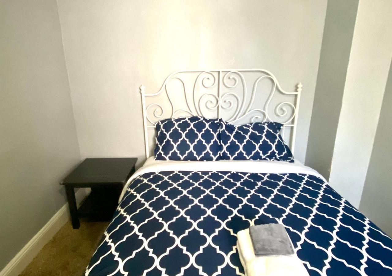 Clover 2900 - Apartment And Rooms With Private Bathroom Near Washington Ave South Philly Filadelfie Exteriér fotografie