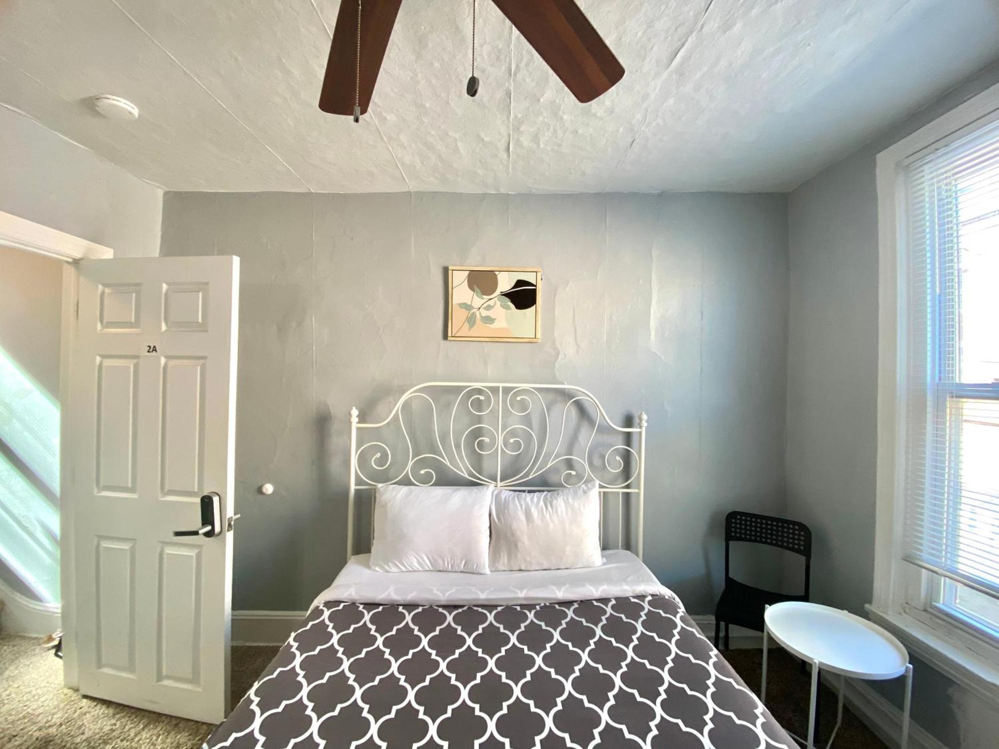 Clover 2900 - Apartment And Rooms With Private Bathroom Near Washington Ave South Philly Filadelfie Exteriér fotografie